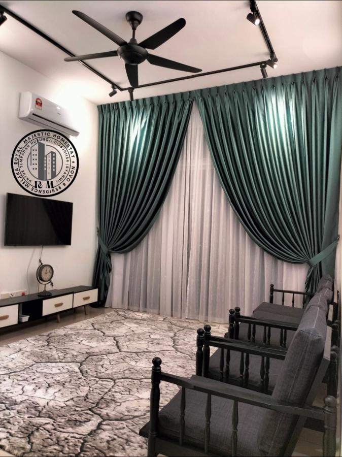 Formuslimonly Royal Majestic Homestay Novo 8 Residence Melaka ภายนอก รูปภาพ