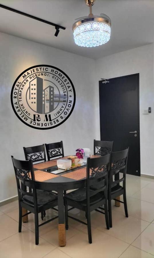 Formuslimonly Royal Majestic Homestay Novo 8 Residence Melaka ภายนอก รูปภาพ